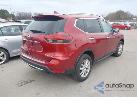 2018 Nissan Rogue Sv z USA, uszkodzony, nr VIN 5N1AT2MV5JC764368